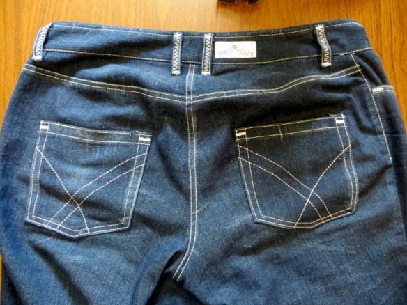jeans back flat
